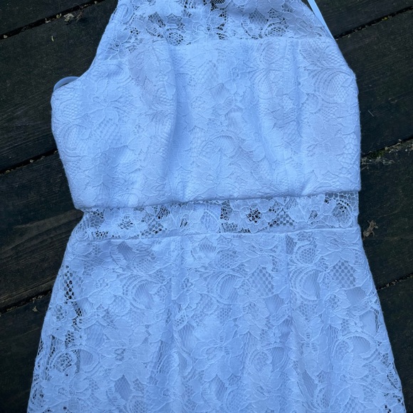 BCBGeneration White Lace Midi Halter Dress Size 2 NWOT - Picture 5 of 12